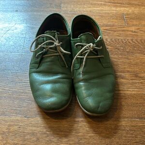 Used green leather oxfords, 38